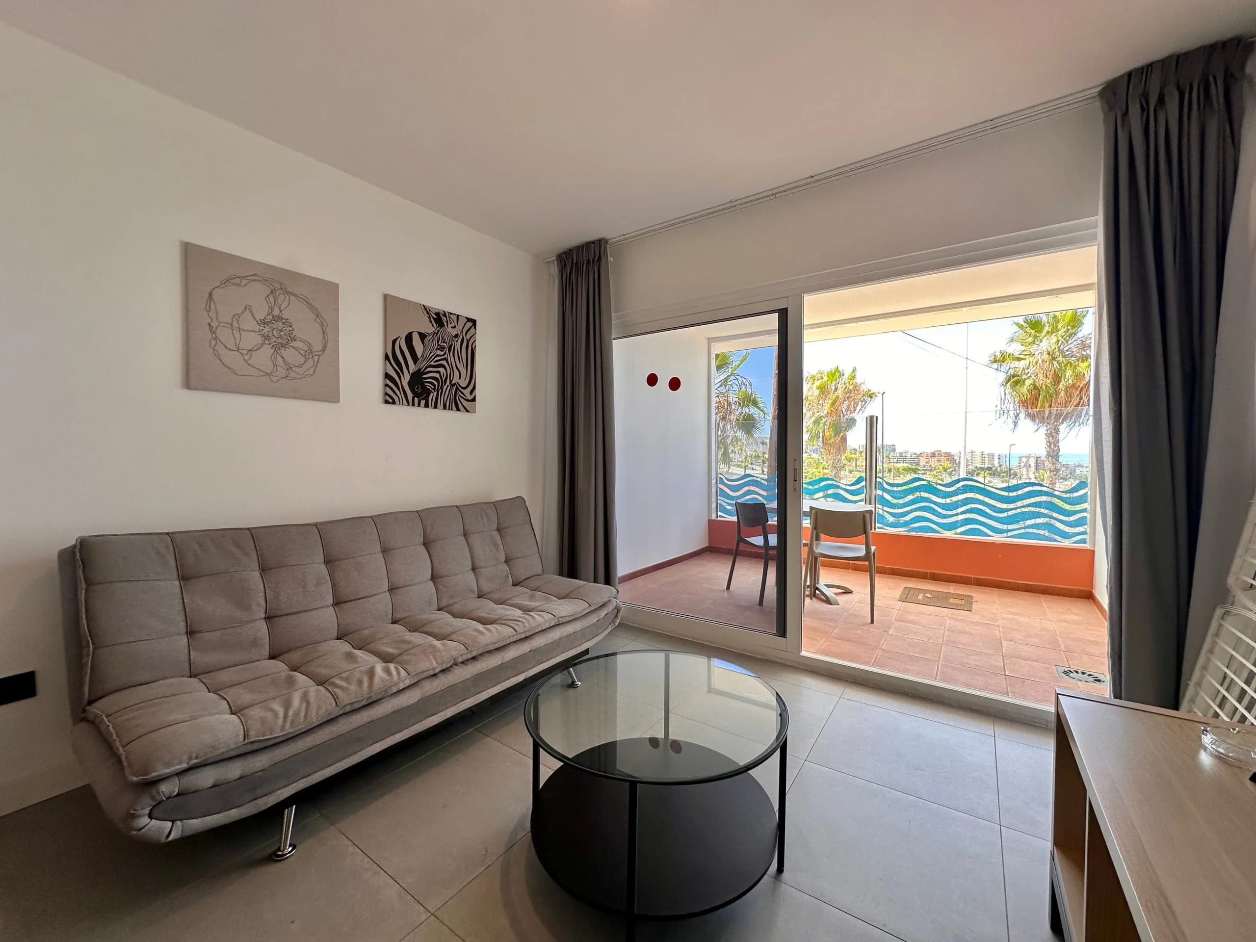 Wyremontowane studia w Los Cristianos – Granada Park - zdjęcie 10