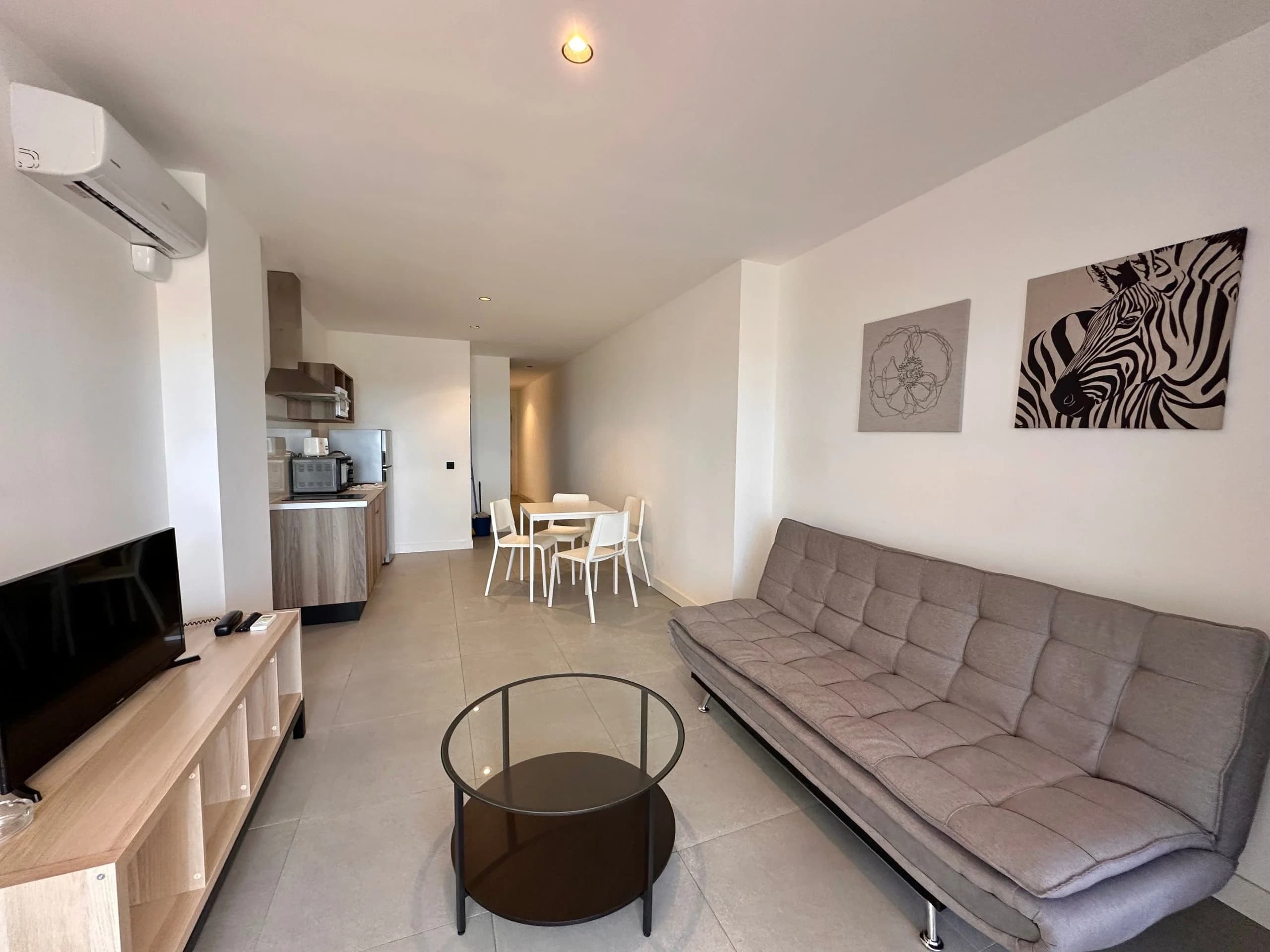 Wyremontowane studia w Los Cristianos – Granada Park - zdjęcie 3